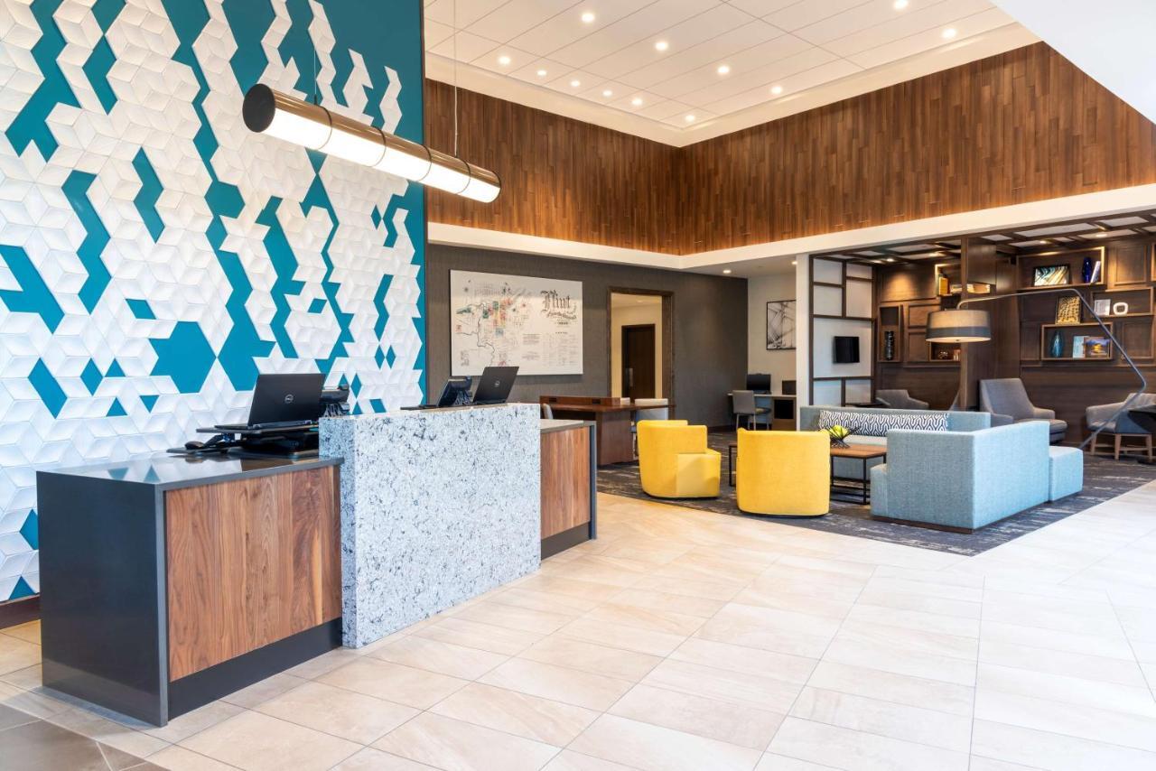 Hyatt Place Flint/Grand Blanc Екстер'єр фото