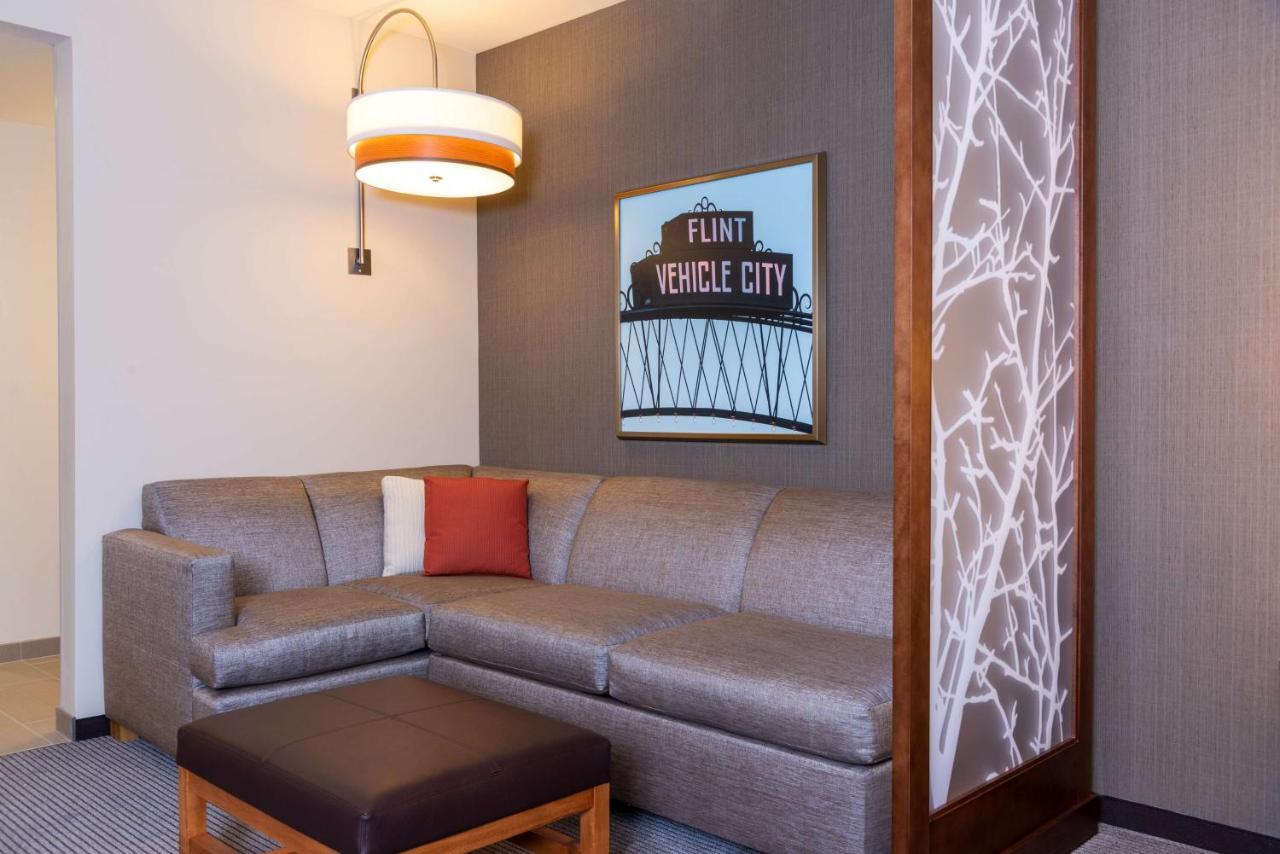 Hyatt Place Flint/Grand Blanc Екстер'єр фото
