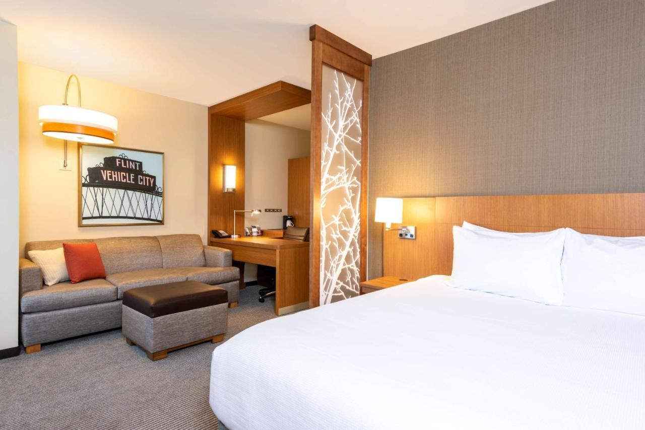 Hyatt Place Flint/Grand Blanc Екстер'єр фото