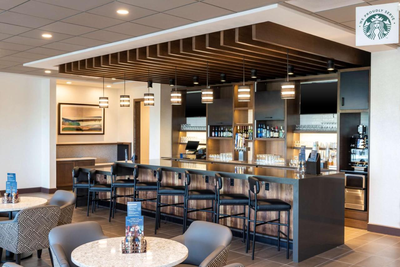 Hyatt Place Flint/Grand Blanc Екстер'єр фото