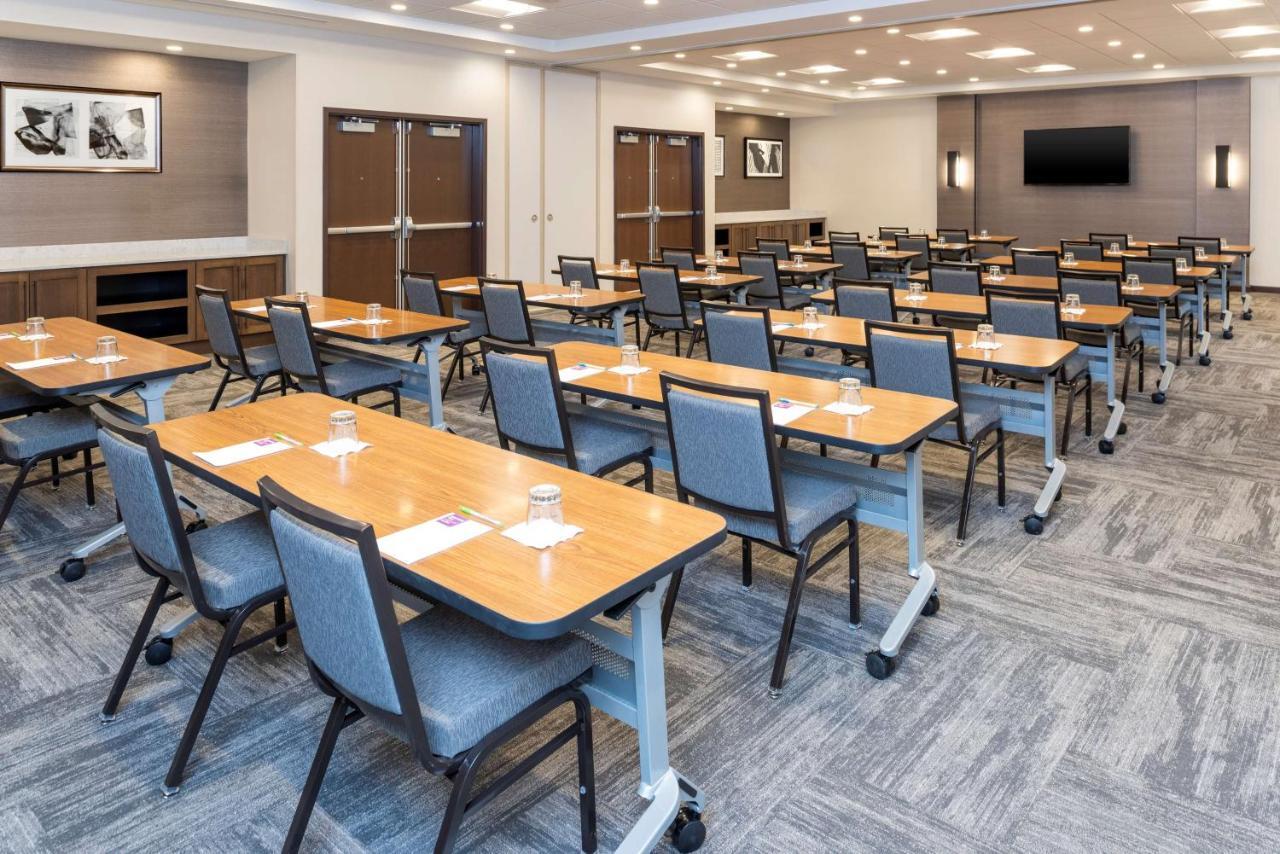 Hyatt Place Flint/Grand Blanc Екстер'єр фото