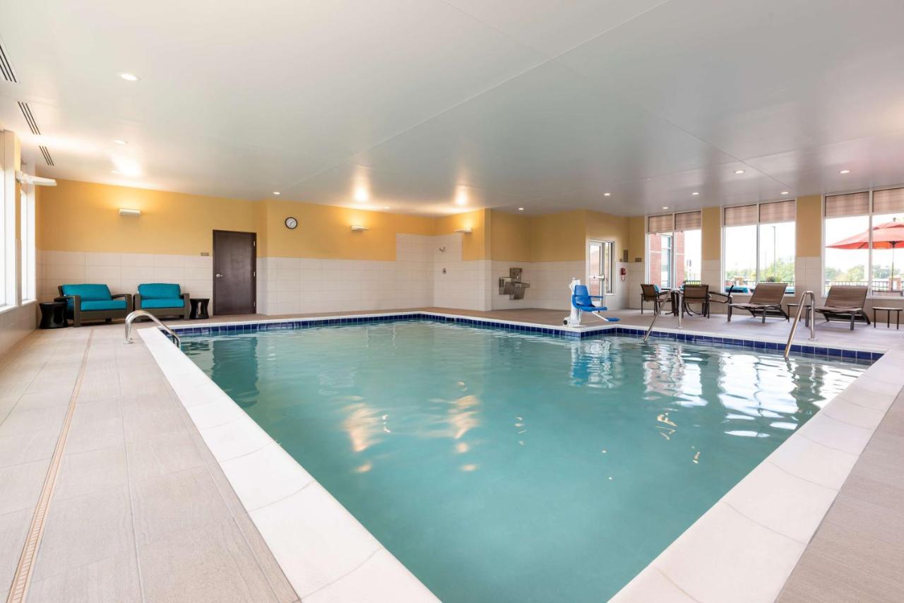 Hyatt Place Flint/Grand Blanc Екстер'єр фото